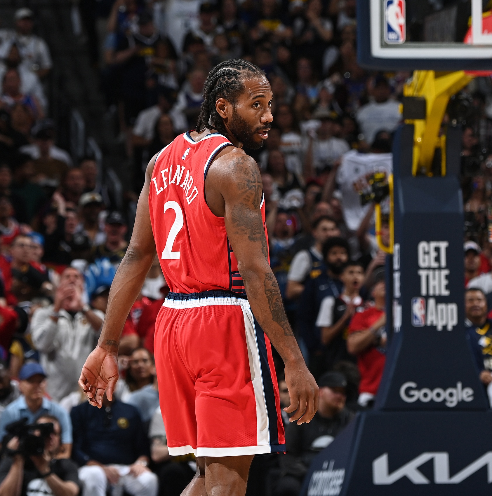 开云体育入口-萧华：小卡阴阳合同对我来说也是个新闻 涉事公司我之前从未听说