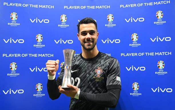 kaiyun-葡萄牙门神：我预判了舍什科的单刀，连扑3点靠直觉