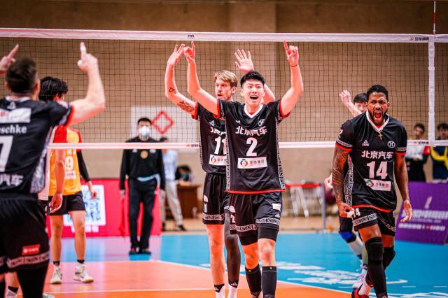 开云体育APP-把握关键分+战术清晰 男排联赛总决赛北京占先机