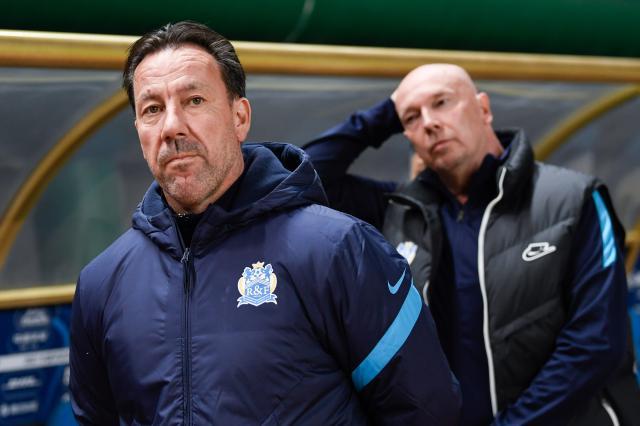 开云体育网址-范帅评价广州城屠杀国安：无与伦比！球队充满斗志