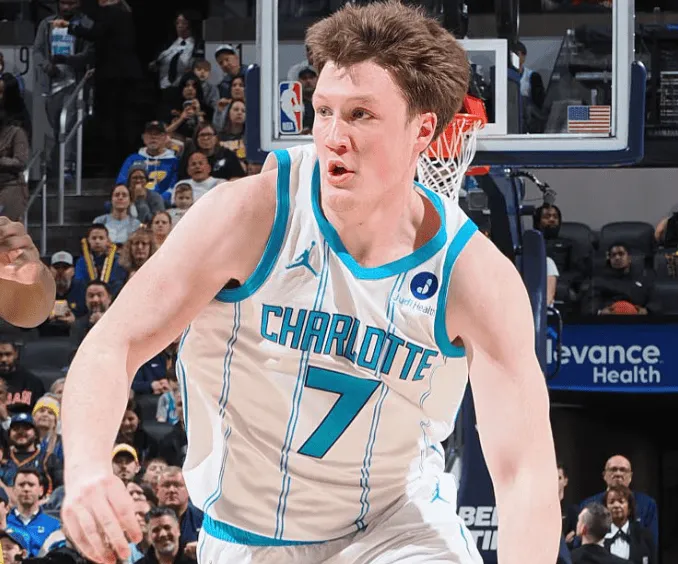 开云体育APP-黄蜂本赛季两次打出4连胜且赢至少15分，联盟其余队0次